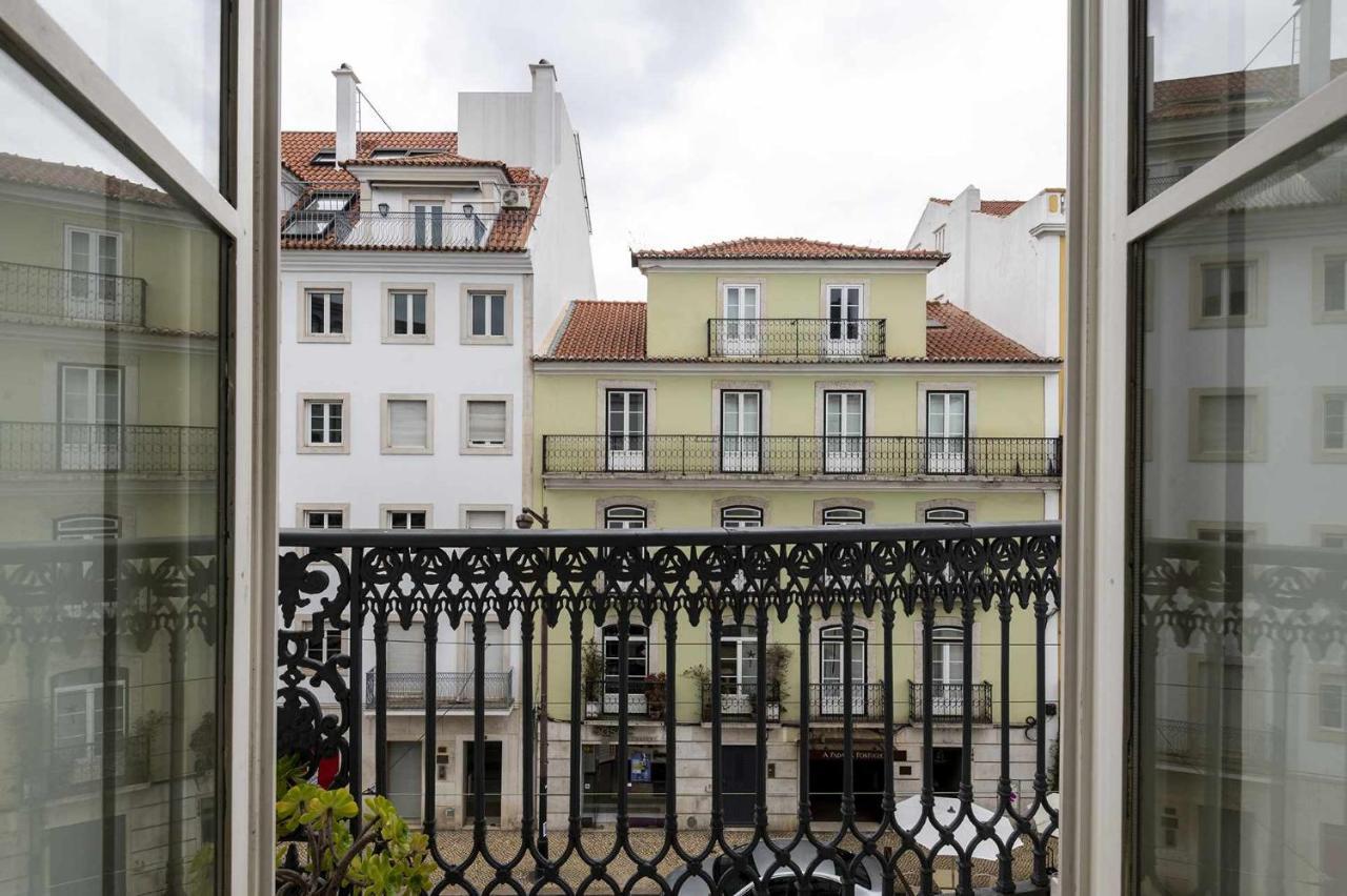 Italian Design Apartment In Principe Real Lisbon Exterior photo
